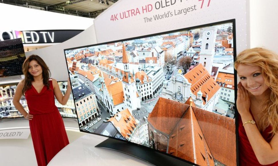 „LG Electronics“ (LG) IFA 2013 parodoje pristatė didžiausią pasaulyje 77 colių „Ultra HD“ raiškos OLED televizorių lenktu ekranu. 