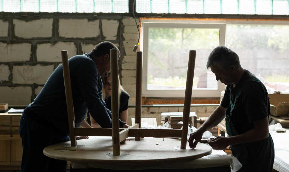 &bdquo;Aukmergės baldų&ldquo; įmonėje