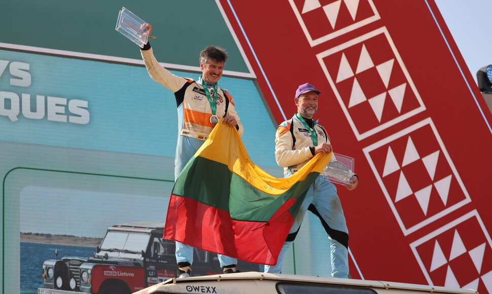 Karolio Rai&scaron;io Dakaro ralio fini&scaron;o podiumo akimirkos