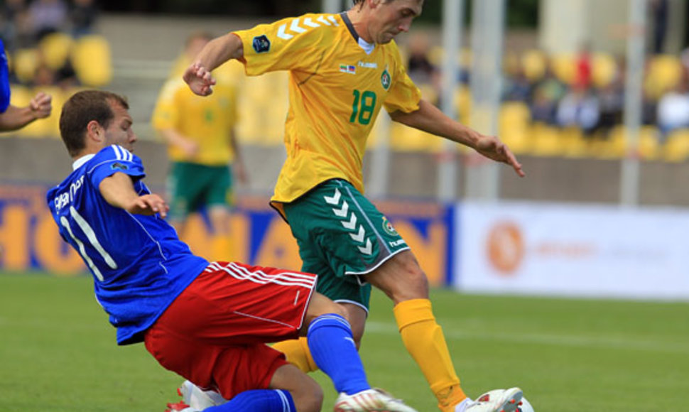 „Euro 2012“ atrankos etapo pirmos grupės rungtynės Lietuva – Lichtenšteinas.