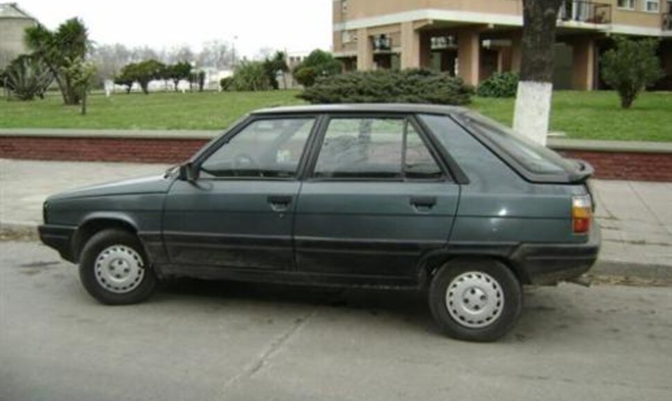 Renault 11