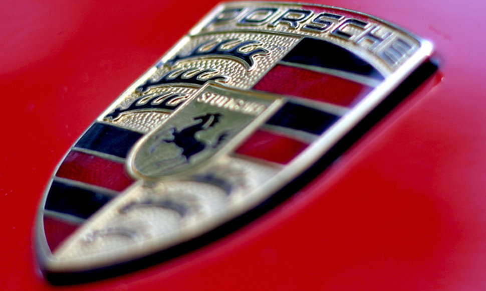 „Porsche“ logotipas