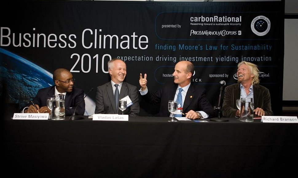 „Carbon War Room“ įkūrėjai: (iš kairės) Strive Masiyiwa, José María Figueresas, Vladas Lašas, Richardas Bransonas.