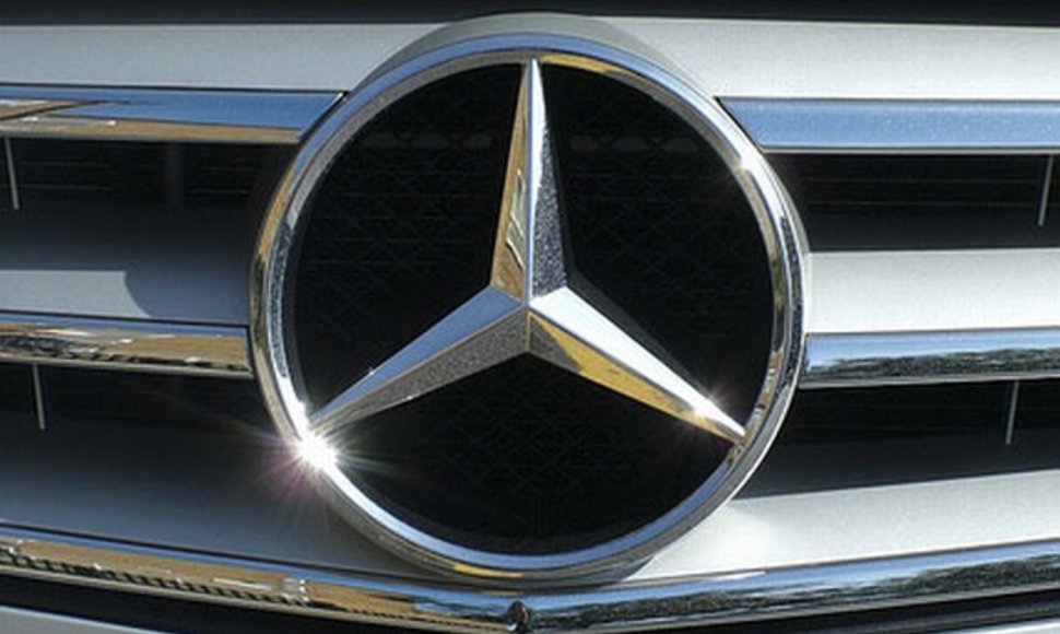 „Mercedes-Benz 200“