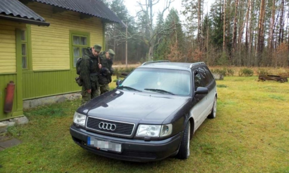 VSAT pratybų metu rasta Audi