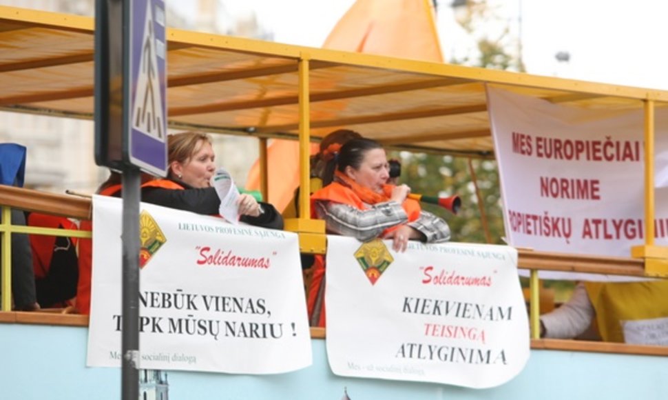 Profsąjungų protesto akimirka