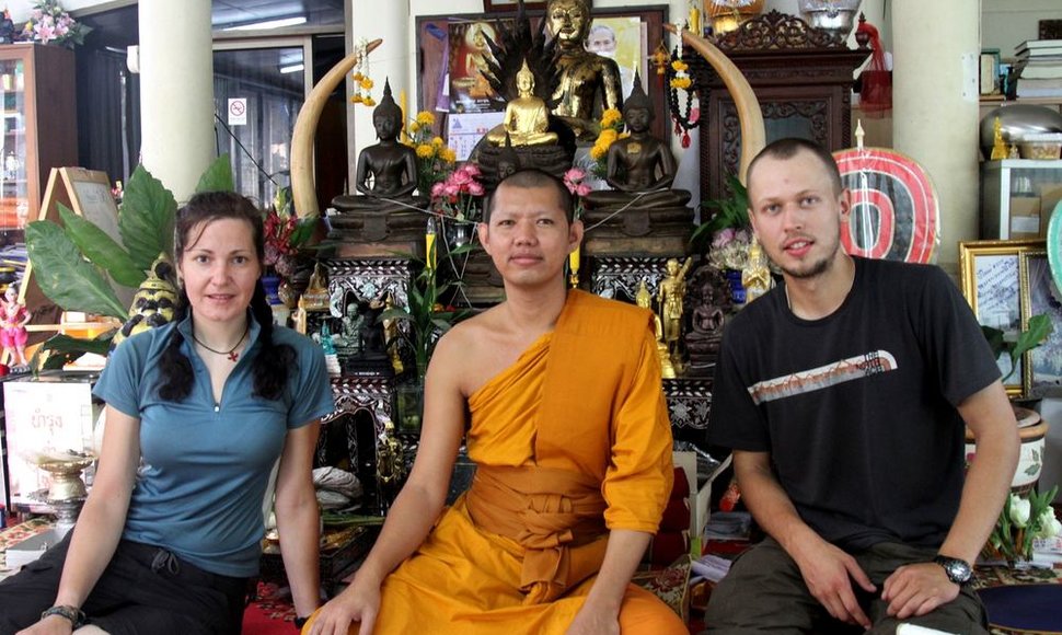 Mus priėmęs ir vaišinęs budistų vienuolis