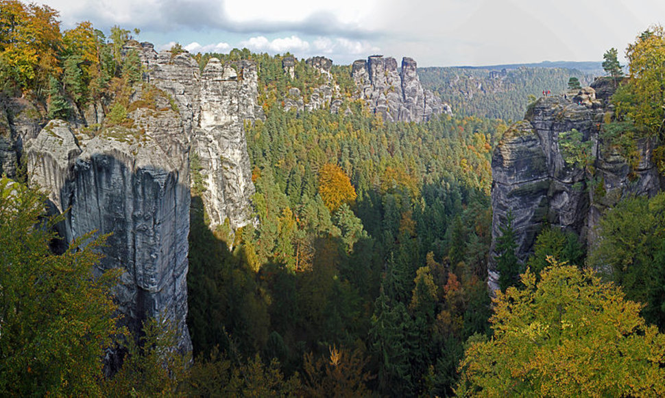 Saksonijos Šveicarijoje esančios Bastėjos uolos jau daugiau nei 200 m. sulaukia turistų iš viso pasaulio