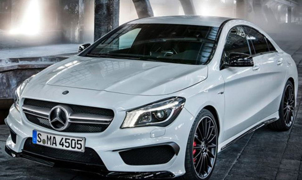 „Mercedes-Benz CLA45 AMG“