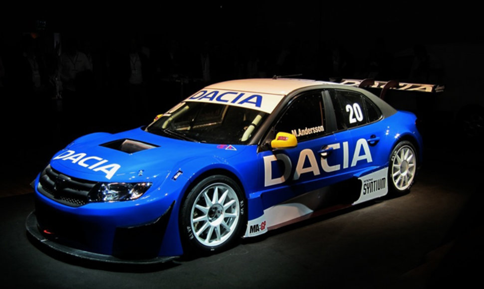 STCC lenktynėms ruoštas „Dacia Logan“