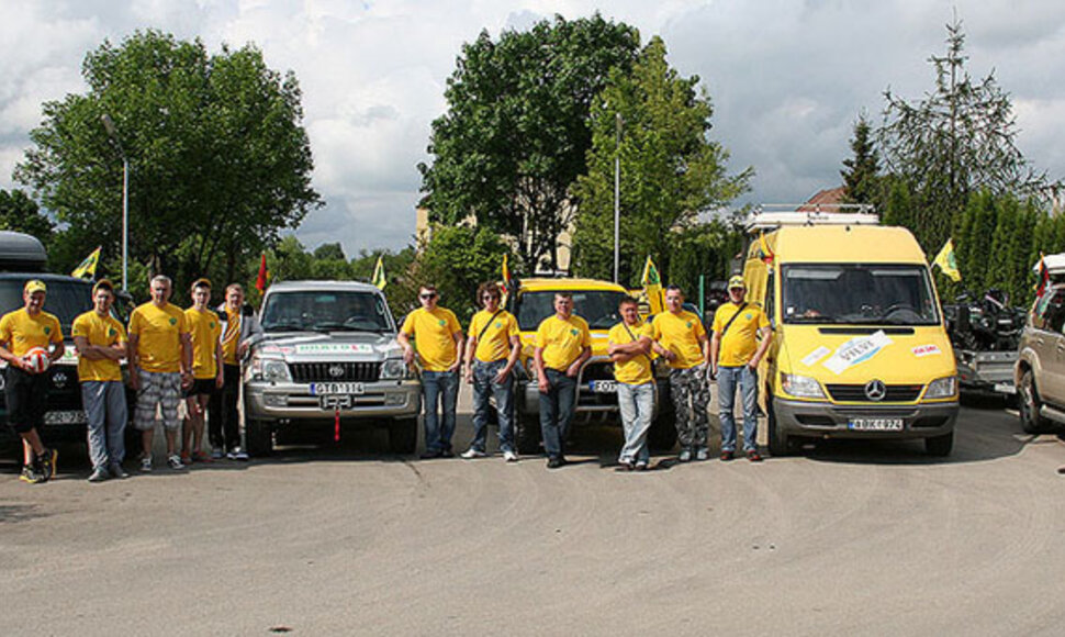 Bekelės lenktynėms pasiruošę „4x4 Tauragė“ klubo nariai