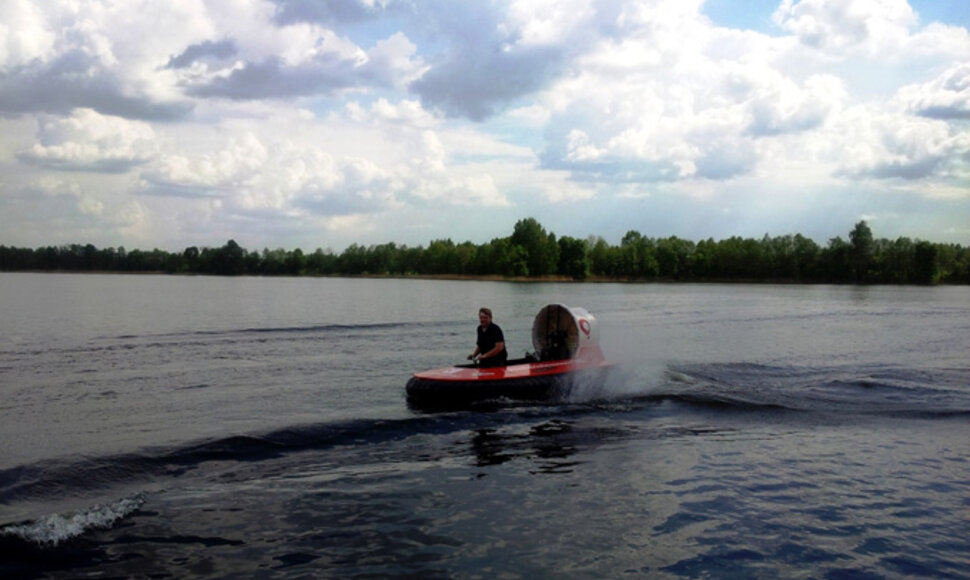 Amfibija &bdquo;Hovercraft Eagel 1&ldquo;