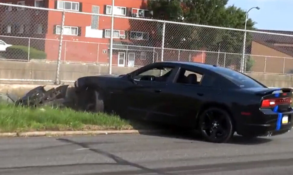 „Dodge Charger“ avarija