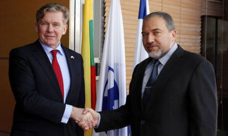 Izraelio ir Lietuvos užsienio reikalų ministrai Avigdoras Liebermanas ir Audronius Ažubalis