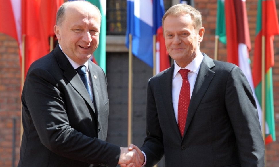 Polish Prime Minister Donald Tuskand his Lithuanian counterpart Andrius Kubilius