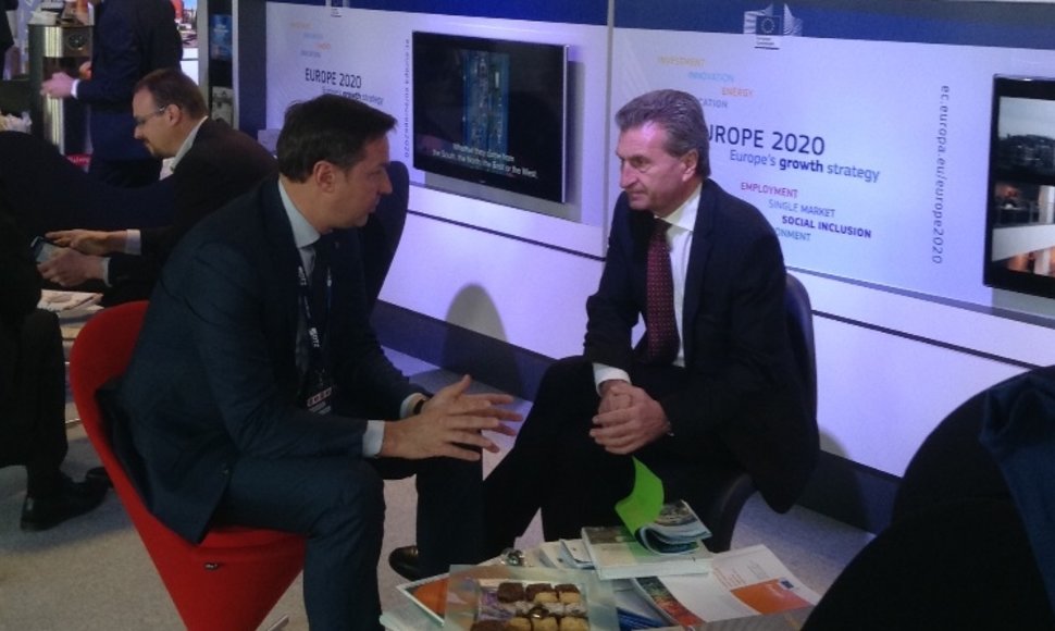 Vilniaus meras Artūras Zuokas ir ES energetikos komisaras Guntheris Oettingeris