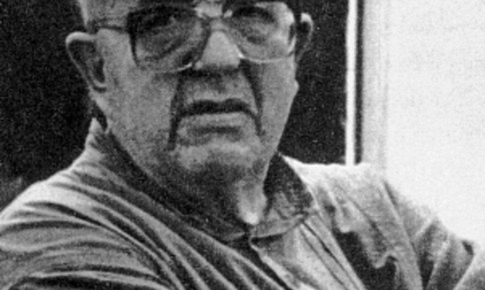 Kunigas Česlovas Kavaliauskas (1923-1997) - teologas ir Naujojo testamento vertėjas