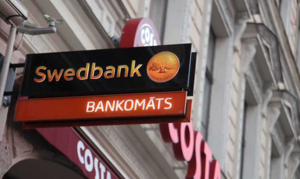 Банкомат Swedbank в Латвии.