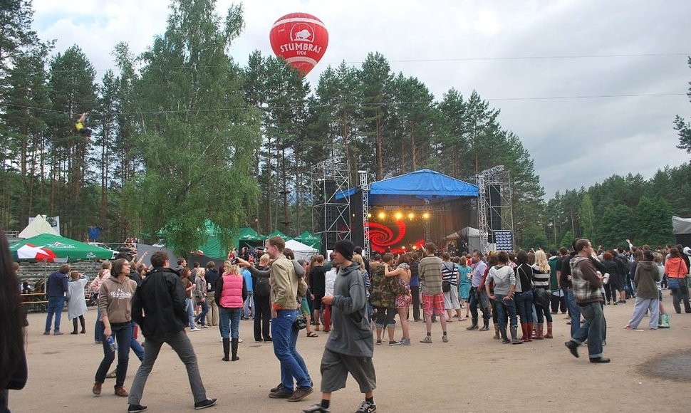 Festivalis „Tamsta muzika 2012”