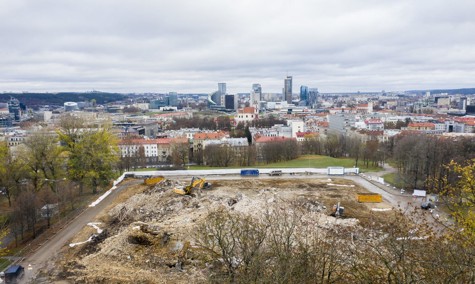 Profsąjungų rūmų ant Tauro kalno neliko per mažiau nei mėnesį