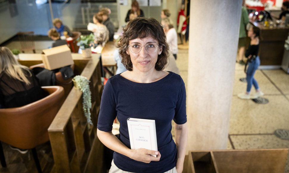 Sandra Bernotaitė pristatė romaną „Akys chimeros“