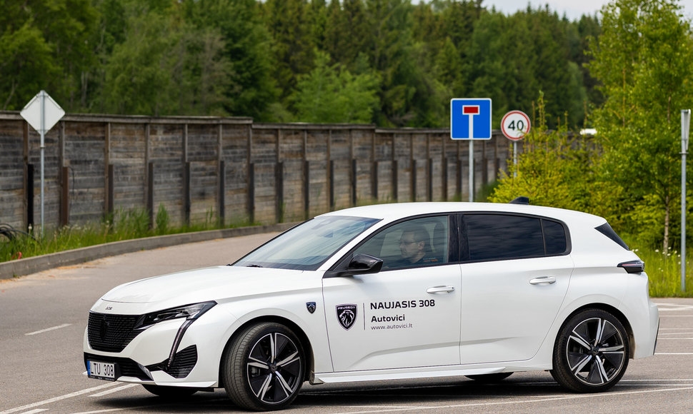 Degalų suvartojimo eksperimentas su „Peugeot 308“