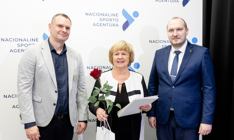 Mindaugas &Scaron;pokas, Lilija Vanagienė, Gintautas Jak&scaron;tas