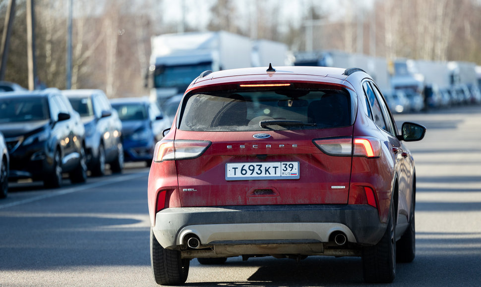 Automobilių eilė į Baltarusiją ties Medininkais