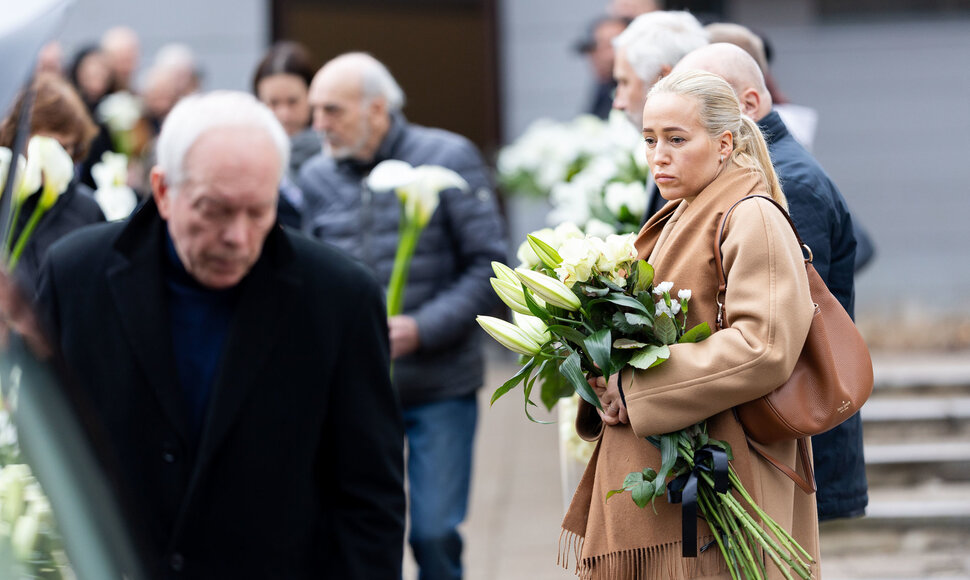 Elena Puidokaitė - Bruzgulienė