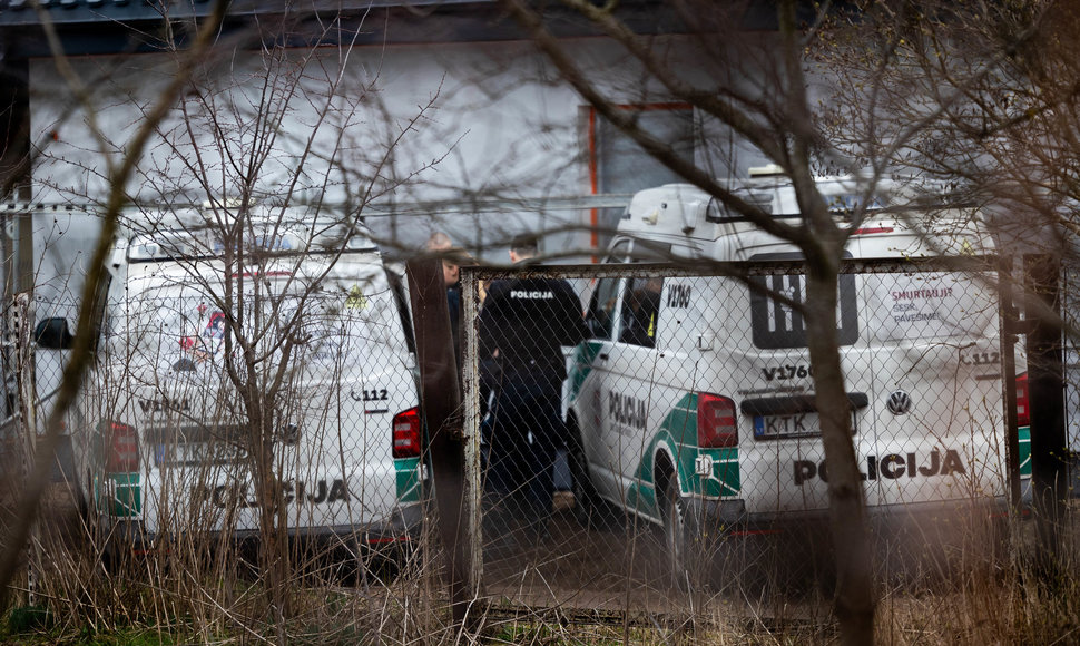 Šalčininkuose vyras nušovė savo žmoną policijos pareigūnę