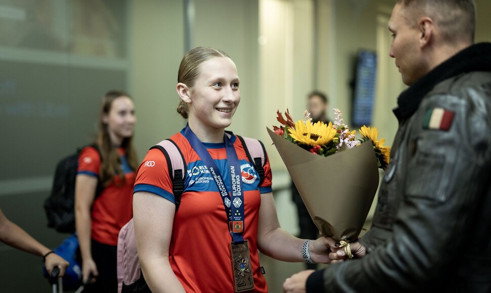 Lietuvos jaunių bokso rinktinės pasitikimas Vilniaus oro uoste