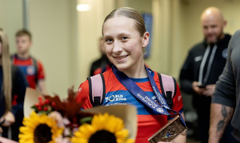 Lietuvos jaunių bokso rinktinės pasitikimas Vilniaus oro uoste