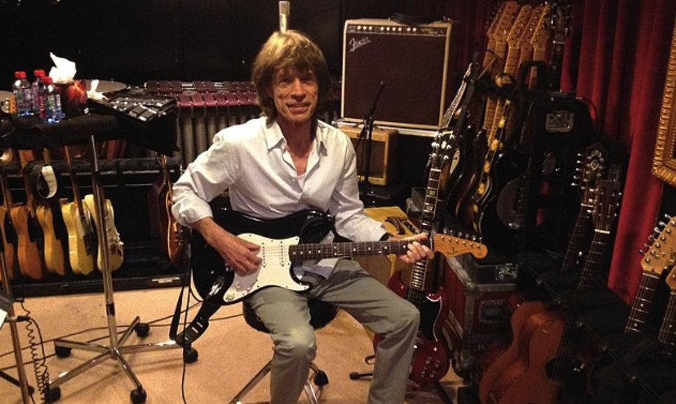 Mickas Jaggeris įrašų studijoje Prancūzijoje