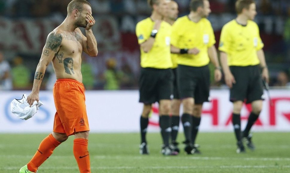 Olandas Wesley Sneijderis (Čempionų lygos taurė, vestuvių data ir kt.)