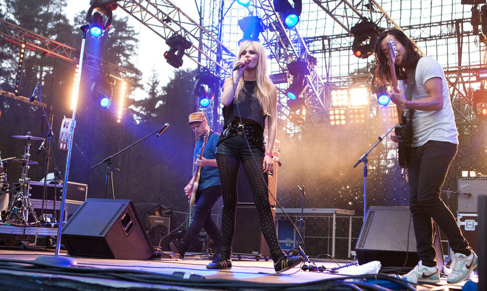 The Asteroids Galaxy tour