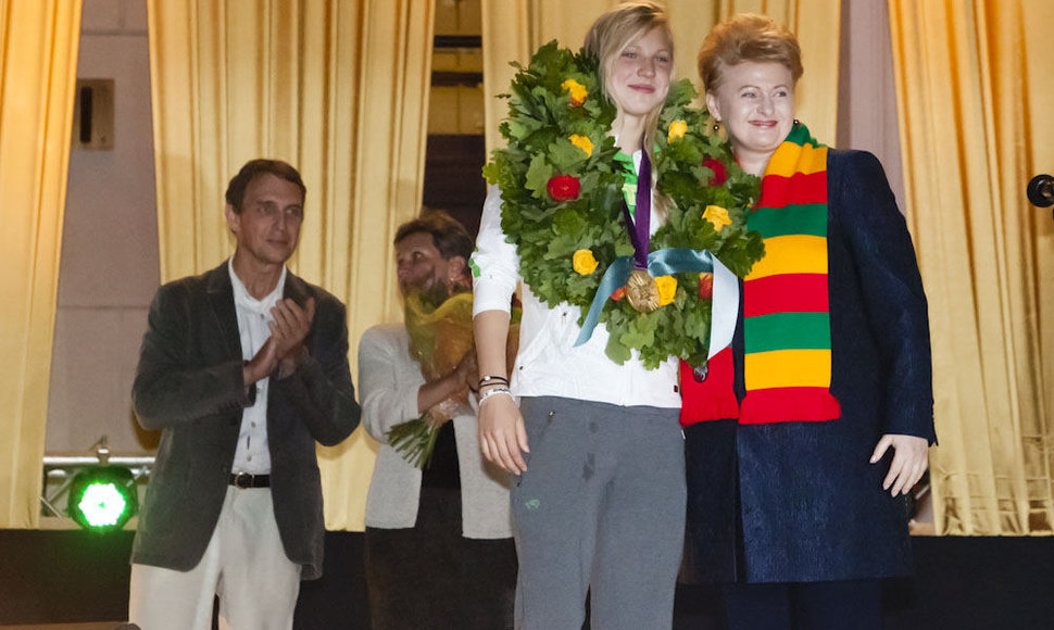 Prezidentė Dalia Grybauskaitė ir Rūta Meilutytė