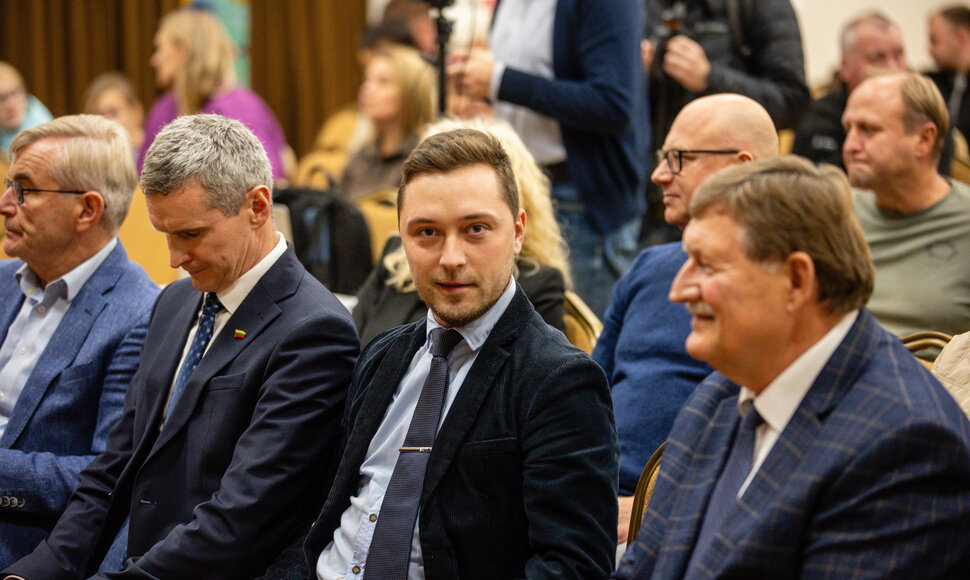 Ramučių gyventojų susirinkimas dėl Kauno MBA gamyklos veiklos.