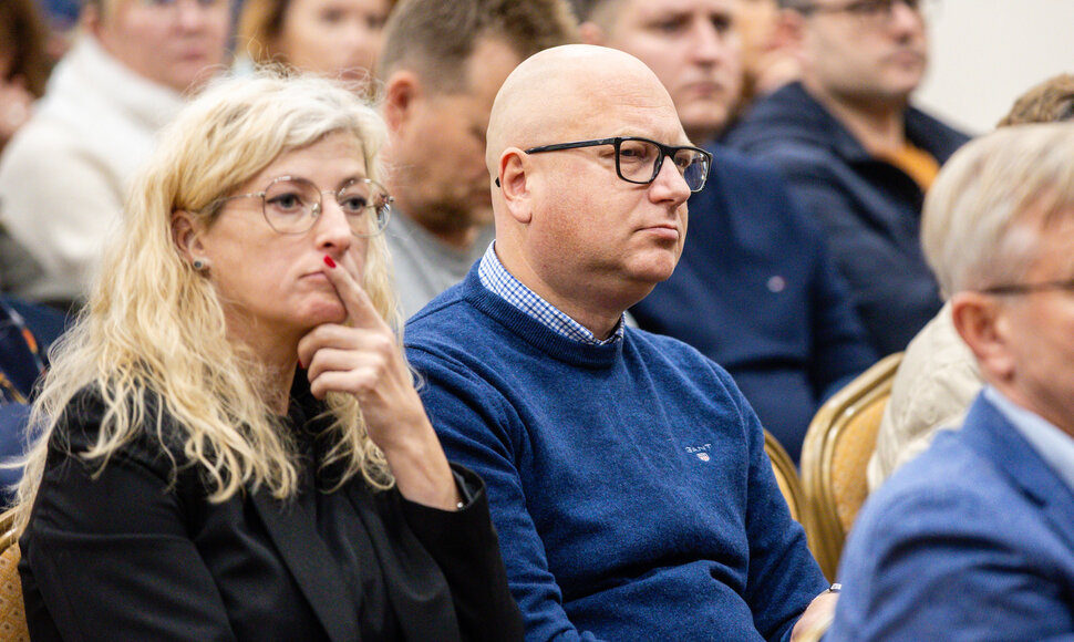 Ramučių gyventojų susirinkimas dėl Kauno MBA gamyklos veiklos.
