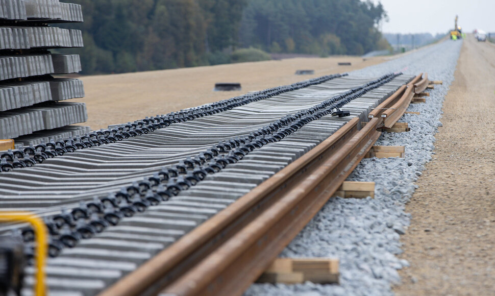 &bdquo;Rail Baltica&ldquo; europinės vėžės bėgių tiesimas