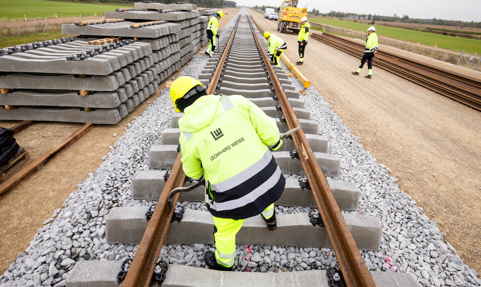 „Rail Baltica“ europinės vėžės bėgių tiesimas