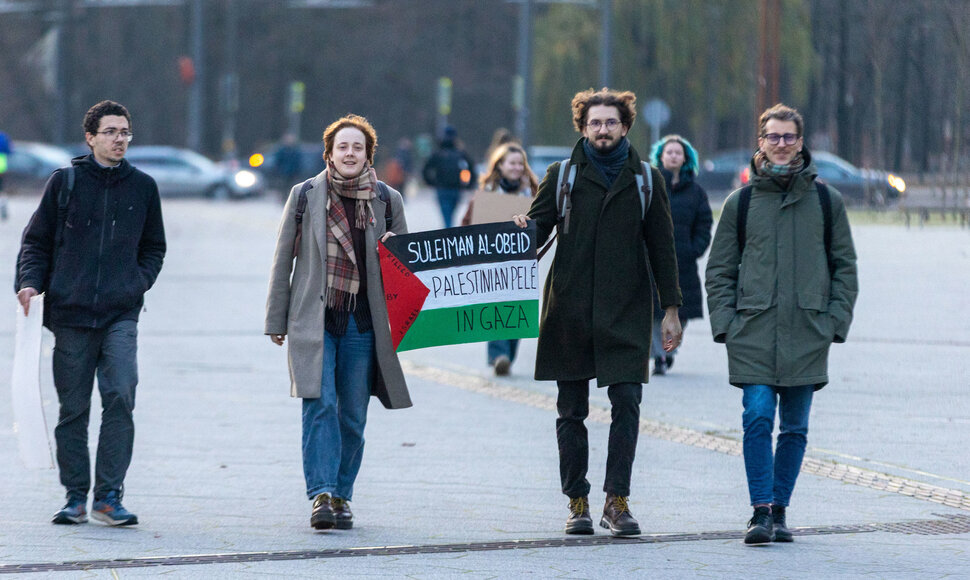 &bdquo;Poppies Palestine Action&ldquo; prie Dariaus ir Girėno stadiono