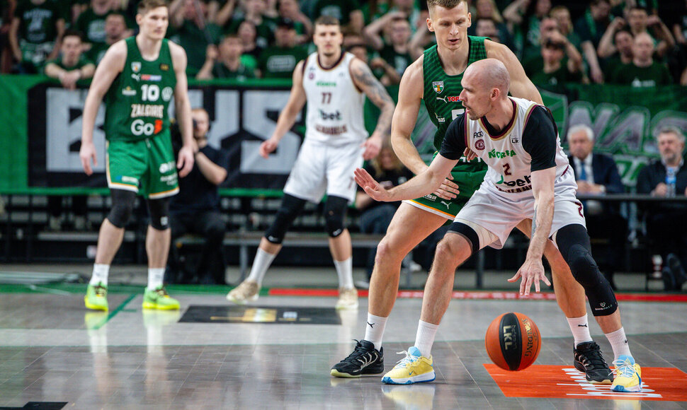 Pirmosios LKL pusfinalio rungtynės: &bdquo;Žalgiris&ldquo; &ndash; &bdquo;Liet