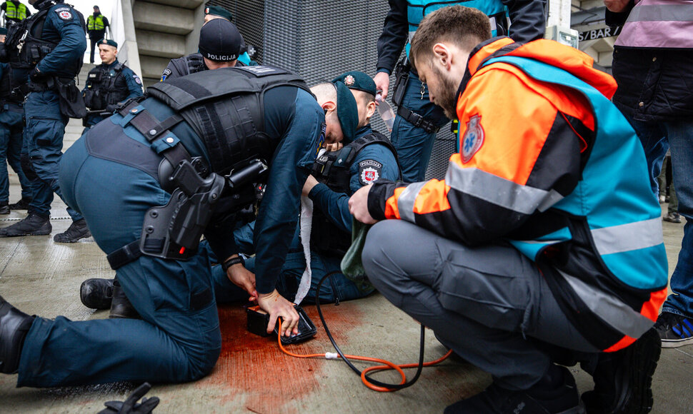Policijos pareigūnų ir kitų tarnybų pratybos Dariaus ir Girėno stadione