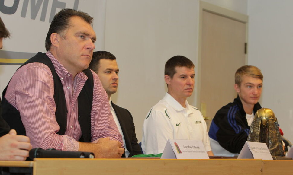Arvydas Sabonis, Darius Krasauskas, Gintaras Razutis ir Daumantas Sabonis