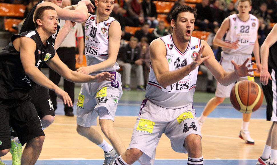 Kauno „LSU-Baltai“ – „Lietuvos rytas“