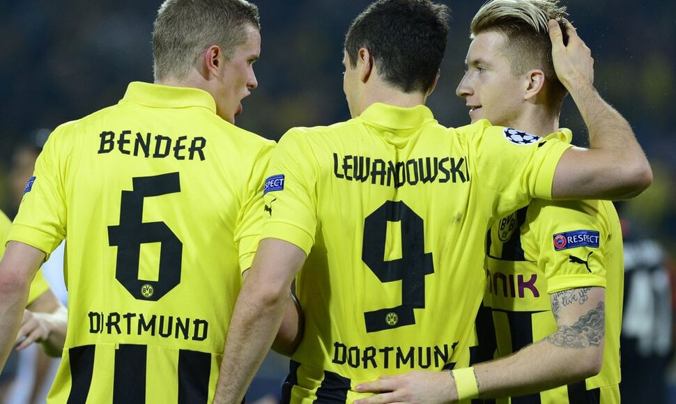 Svenas Benderis, Robertas Lewandowskis ir Marco Reusas