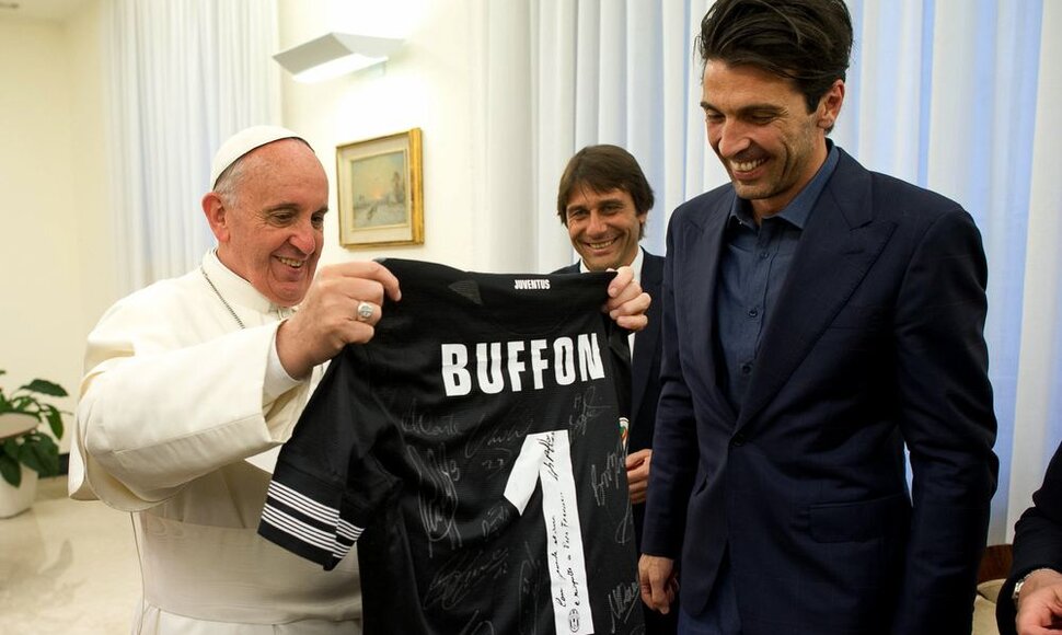 Popiežius Pranci&scaron;kus ir Gianluigi Buffonas