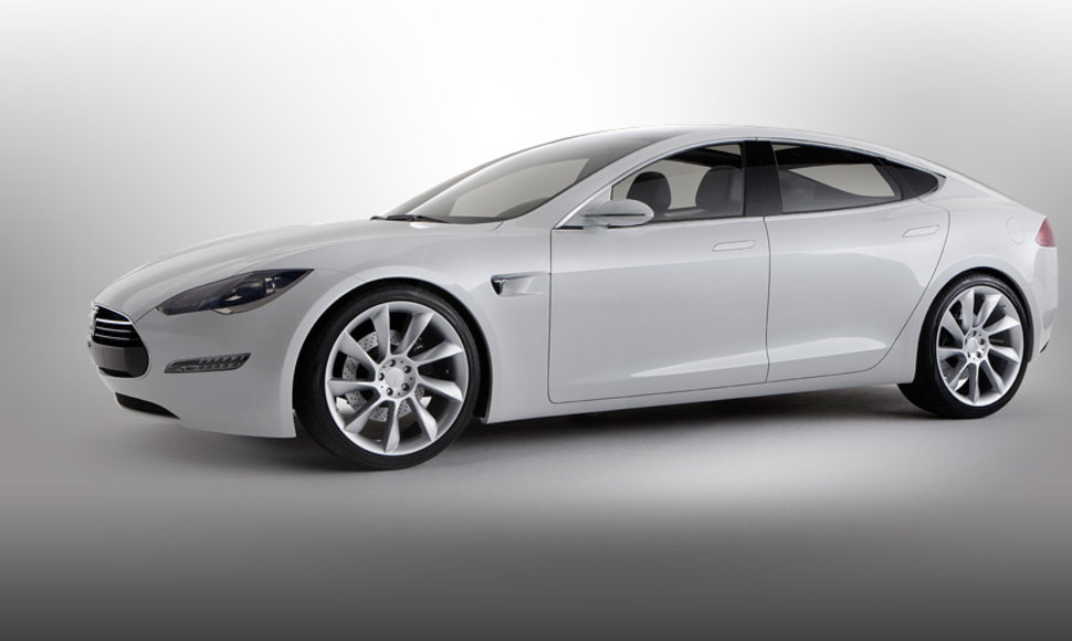 Tesla S