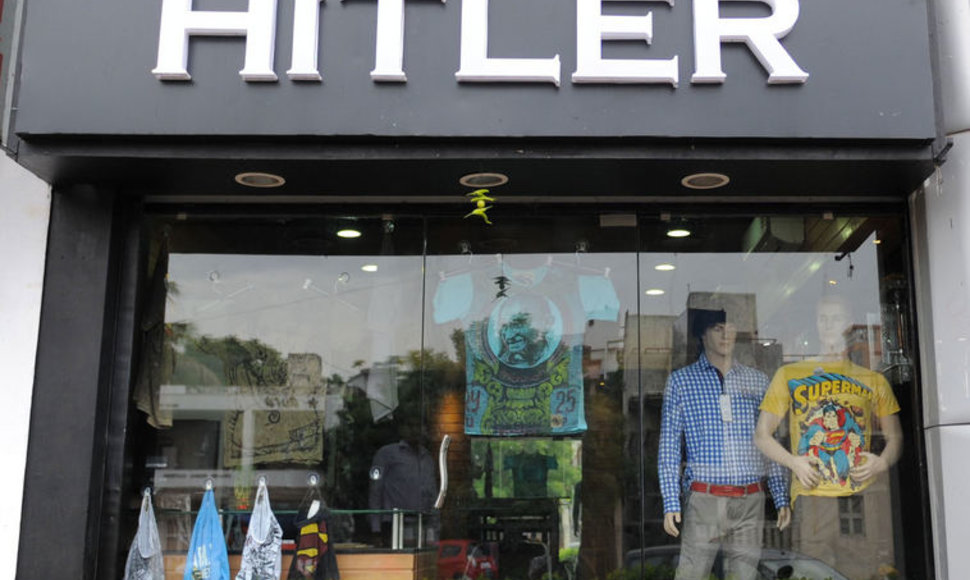Indijoje atidaryta drabužių parduotuvė „Hitler“