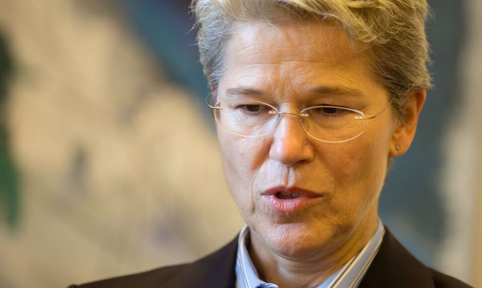 Claudia Schmid